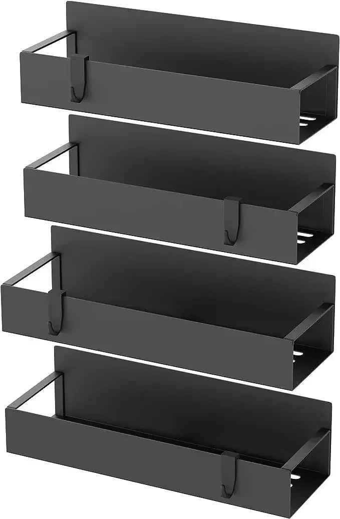 quatre etageres superposees accrochees mur