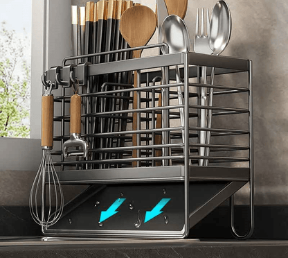 range couvert egoutoir dessous