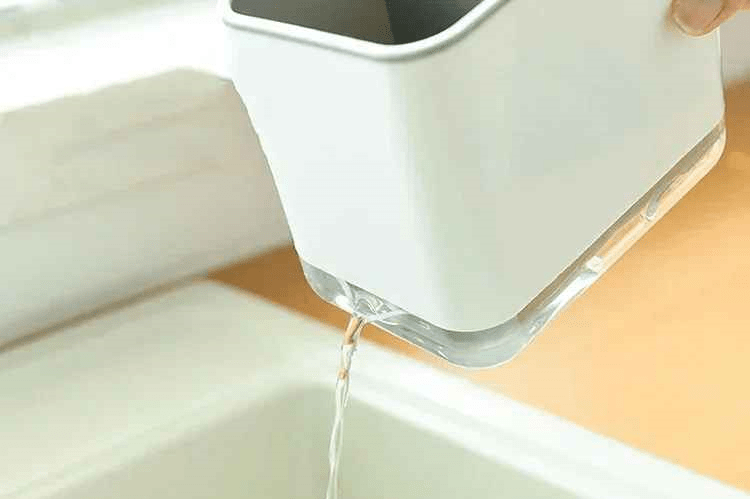 range couvert egoutoir eau evier